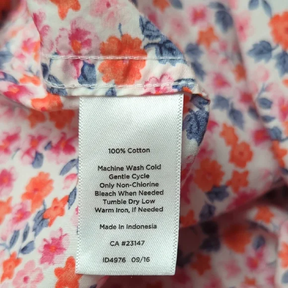 Talbots Pink Floral Split V-Neck Button Blouse - Picture 4 of 8